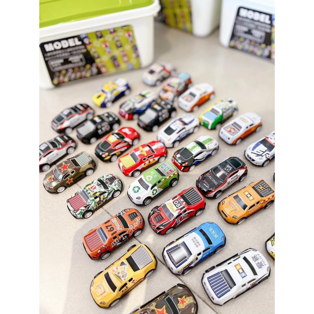 Xe Ô Tô Địa Hình Lò Xo Điều Khiển Từ Xa Kèm Pin Sạc