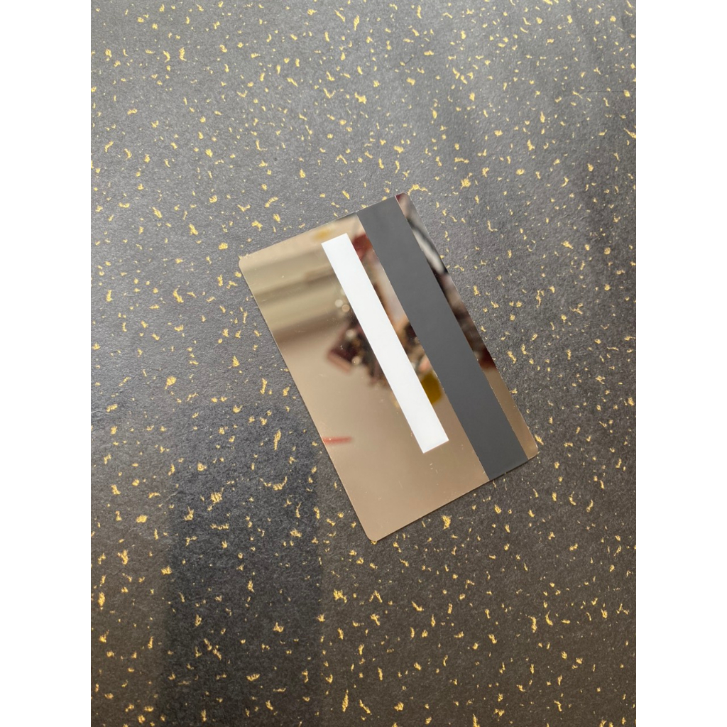 THANH LÝ PHÔI THẺ ATM THẺ TÍN DỤNG BẰNG KIM LOẠI TRƠN - MÀU XÁM GƯƠNG - THẺ XƯỚC NHẸ PHẦN MÉP