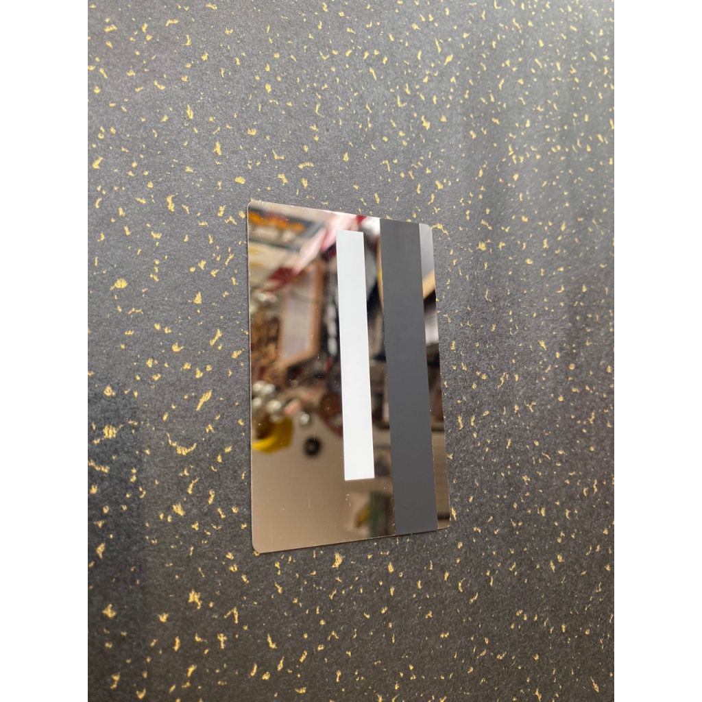 THANH LÝ PHÔI THẺ ATM THẺ TÍN DỤNG BẰNG KIM LOẠI TRƠN - MÀU XÁM GƯƠNG - THẺ XƯỚC NHẸ PHẦN MÉP