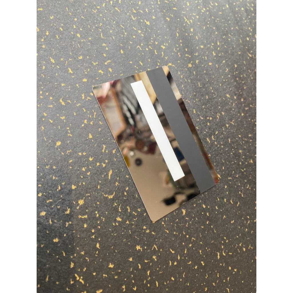 THANH LÝ PHÔI THẺ ATM THẺ TÍN DỤNG BẰNG KIM LOẠI TRƠN - MÀU XÁM GƯƠNG - THẺ XƯỚC NHẸ PHẦN MÉP