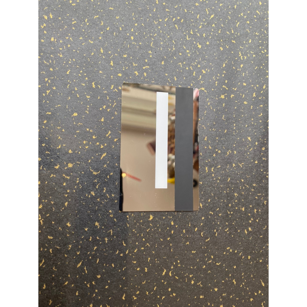 THANH LÝ PHÔI THẺ ATM THẺ TÍN DỤNG BẰNG KIM LOẠI TRƠN - MÀU XÁM GƯƠNG - THẺ XƯỚC NHẸ PHẦN MÉP