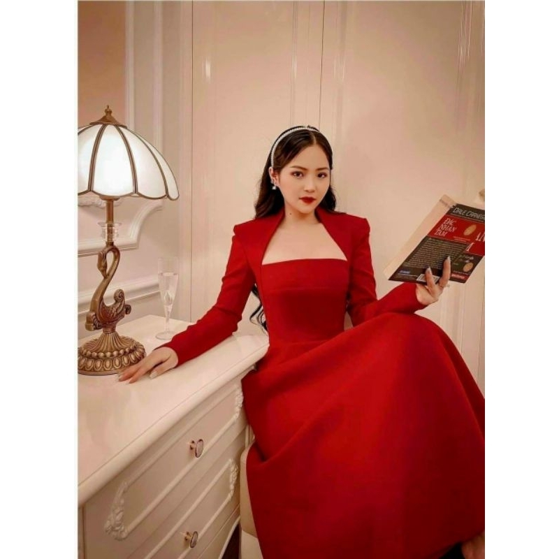 ĐẦM CỔ U TAY DÀI