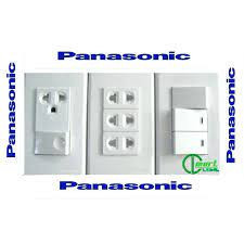 Ổ cắm đơn 3 chấu có màn che Panasonic