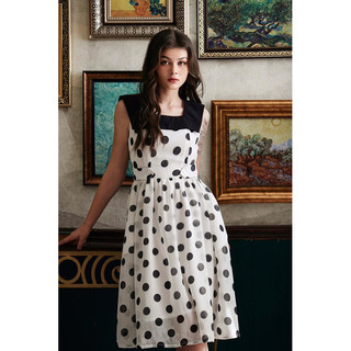 Nataly dress - đầm cổ vuông hoạ tiết chấm bi - e02