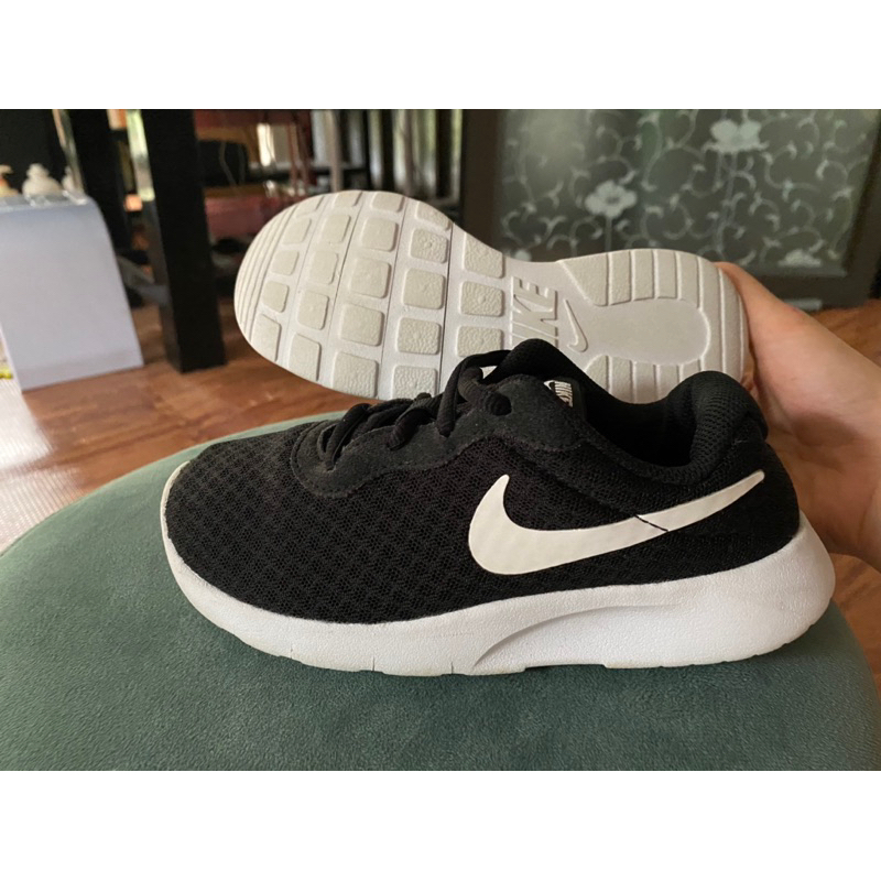 Giày Nike Tanjun Sz 31-19cm