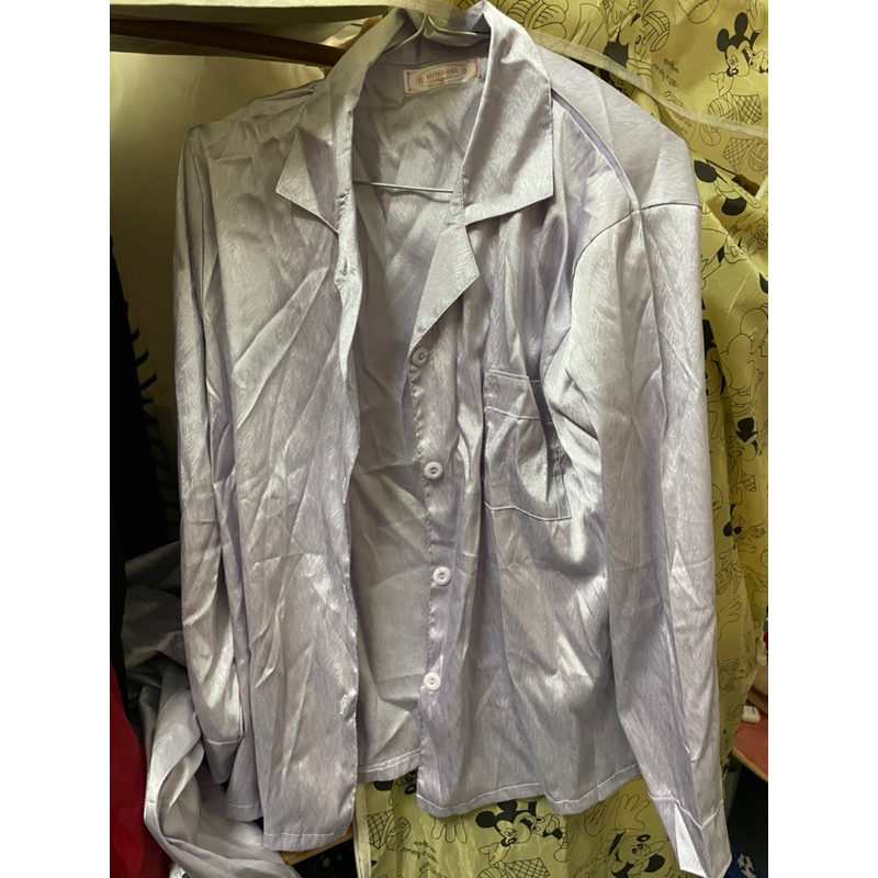 BỘ NGỦ LỤAsz M màu tím nhạt và be sz XL chất đẹp