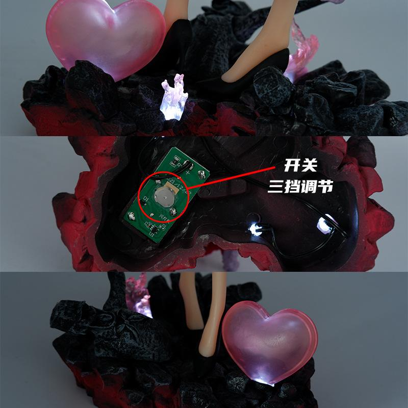 Mô hình Boa Hancock nữ hoàng hải tặc, cao 35 cm, có hộp màu, có đèn LED - Mô hình One Piece