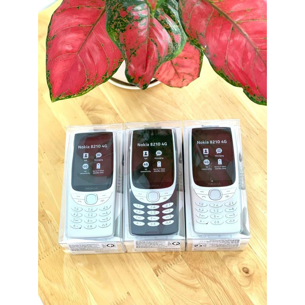Điện thoại Nokia 8210 4G Fullbox Sạc và Pin