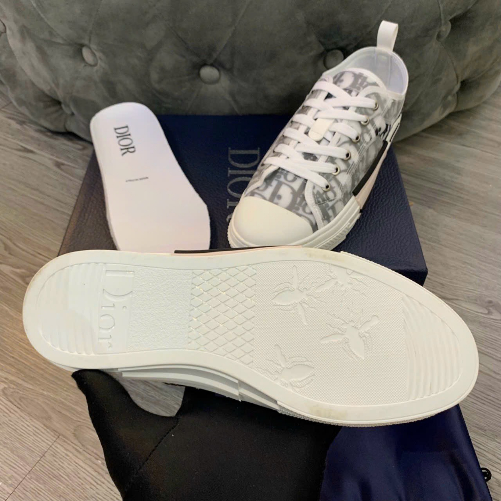 Giày Thể Thao Đì O Đen