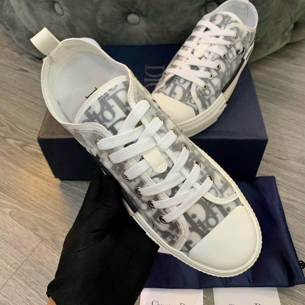 Giày Thể Thao Đì O Đen