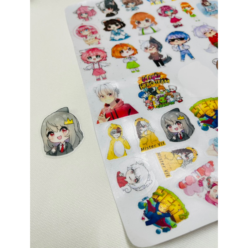 Sticker dán hero team trong suốt 30-60 hình khác nhau / hình dán hero team among us hero team đại chiến simmy play toget