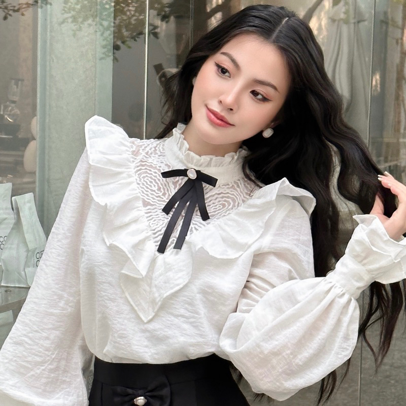 Áo tơ voan tay phồng nhún bèo phối ren - Frill Top
