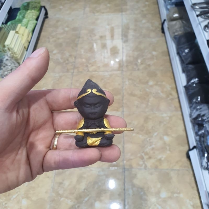 Tượng Tôn Ngộ Không Size Mini 6cm - Tượng trang trí bể cá giá rẻ - Shop chuyên sỉ phụ kiện thủy sinh
