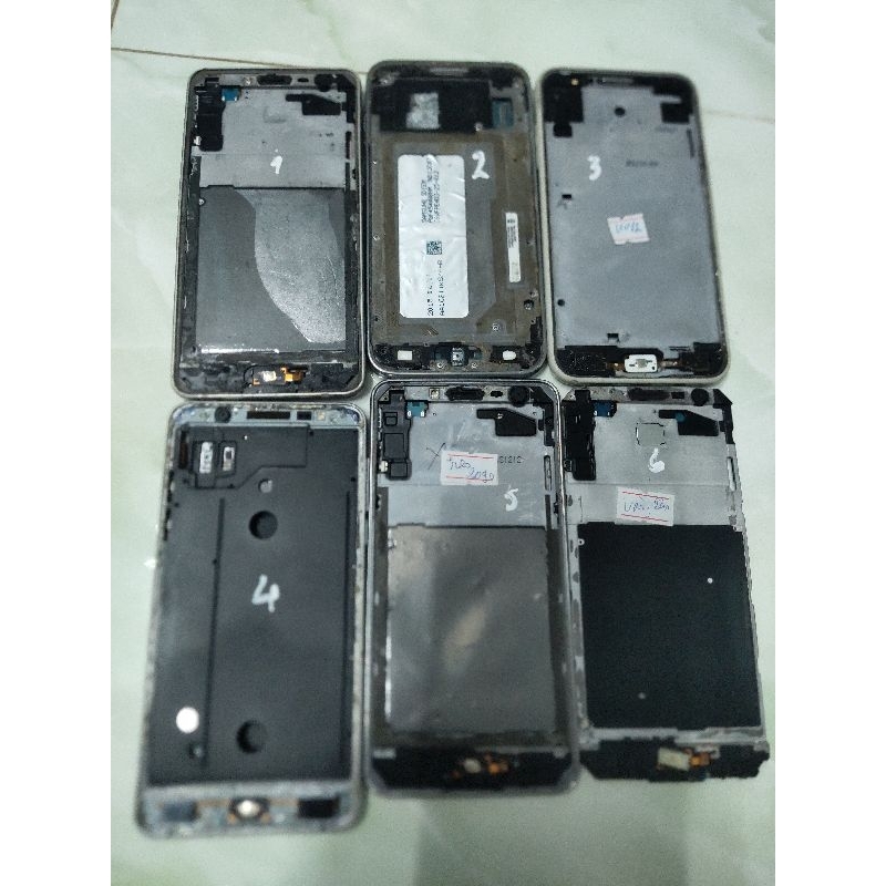 Xác điện thoại cũ