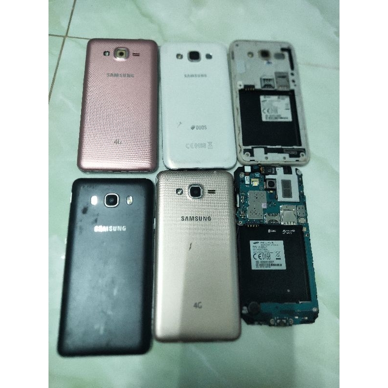 Xác điện thoại cũ