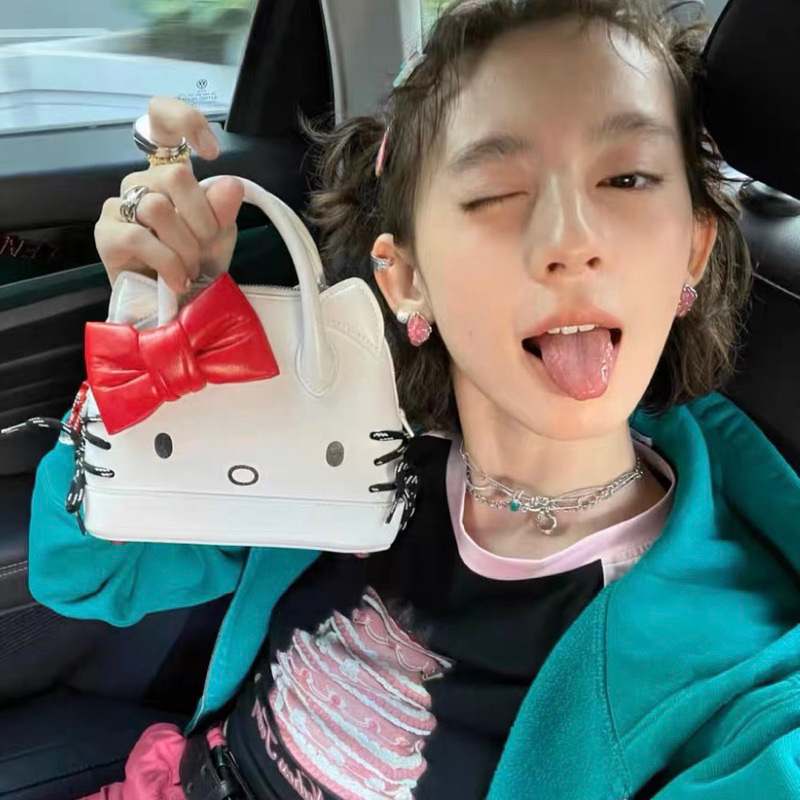 TÚI XÁCH NỮ ĐEO CHÉO ĐEO VAI HELLOKITTY