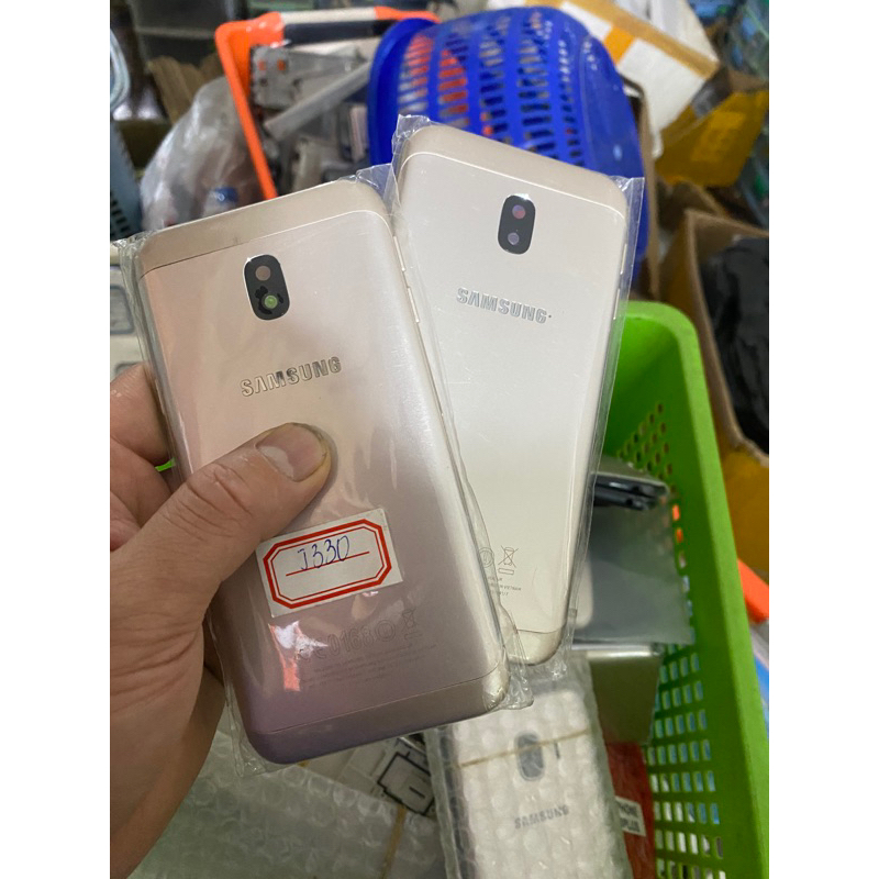 Vỏ sam sung j330