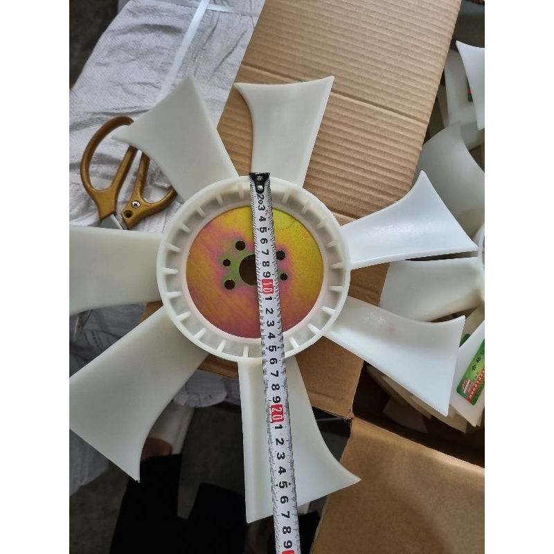 Cánh quạt hút động cơ 7 cánh/ 10 cánh | 15461-74110