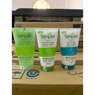 Sữa rửa mặt Simple giúp sạch da khô thoáng 150ml