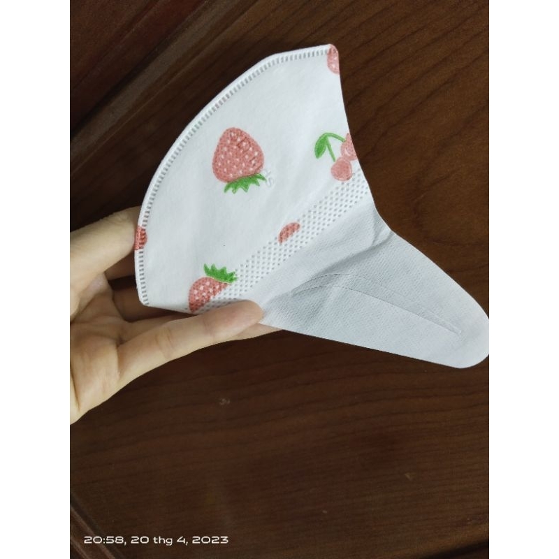 KHẨU TRANG 3D  BÉ GÁI. 1 HỘP 5 GÓI 50 CHIẾC