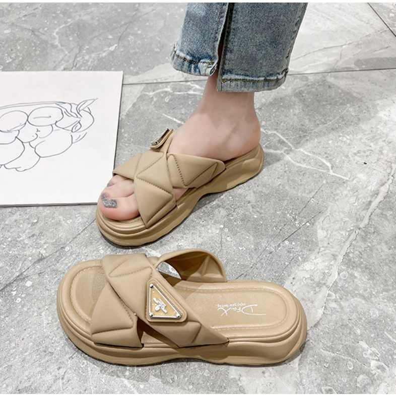 Dép nữ thời trang quai chéo, dép đế cao màu sắc trẻ trung kiểu dáng trend mới