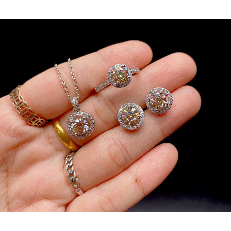 Set trang sức moissanite vàng