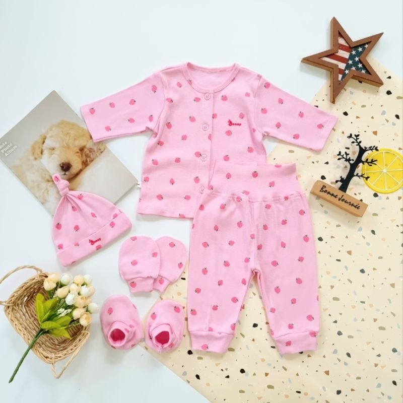 Bunnybaby - Set quần áo sơ sinh 5 món chất đẹp Bunny cho bé gái bao gồm mũ vớ