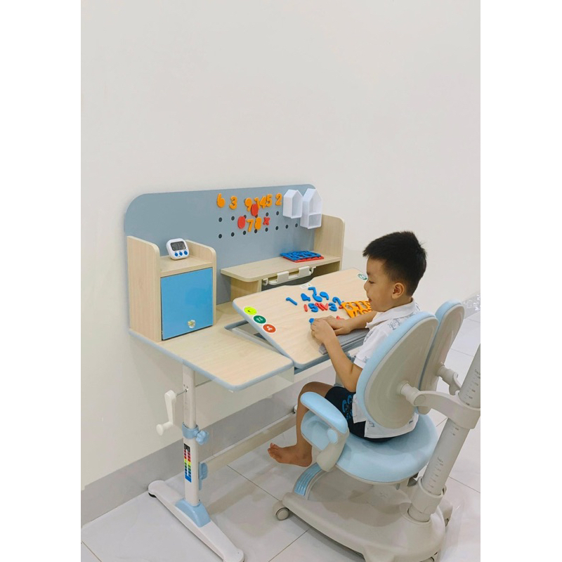 Bàn học Chống Cận Chống Gù SM81 | BigBuy360 - bigbuy360.vn