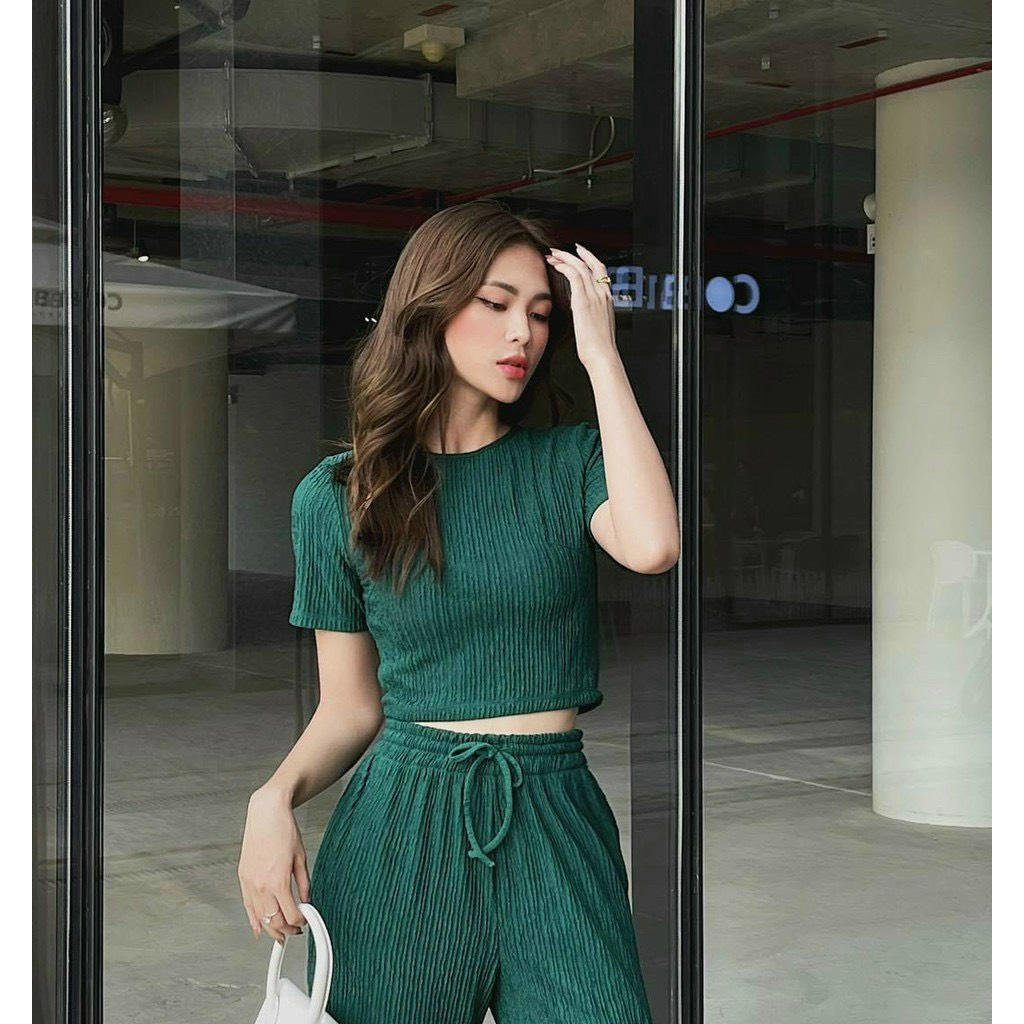 Sét bộ nữ thời trang mặc đi chơi chất thun xốp y mẫu áo cổ tròn tay ngắn mix quần dài ống suông lưng cạp chun mát mẻ