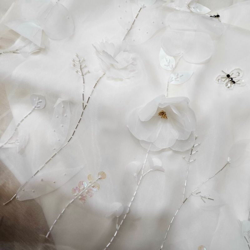 Áo Dài Cách Tân Tay Bồng Đính Kết Cao Cấp