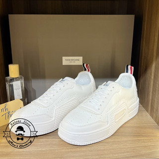 Giày Low Top Sneakers  Màu Trắng