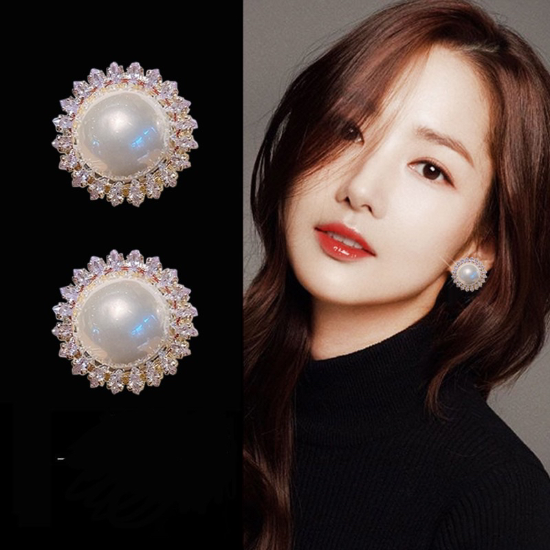 Bông tai hạt châu to đính đá , khuyên tai phong cách hàn quốc cá tính sang chảnh