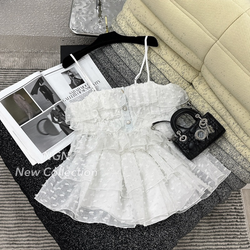 Sét áo hai dây bông bèo + chân váy