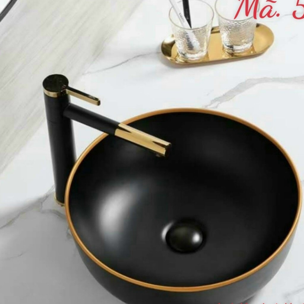 Lavabo bàn đá đen viền vàng-lavabo nhà tắm