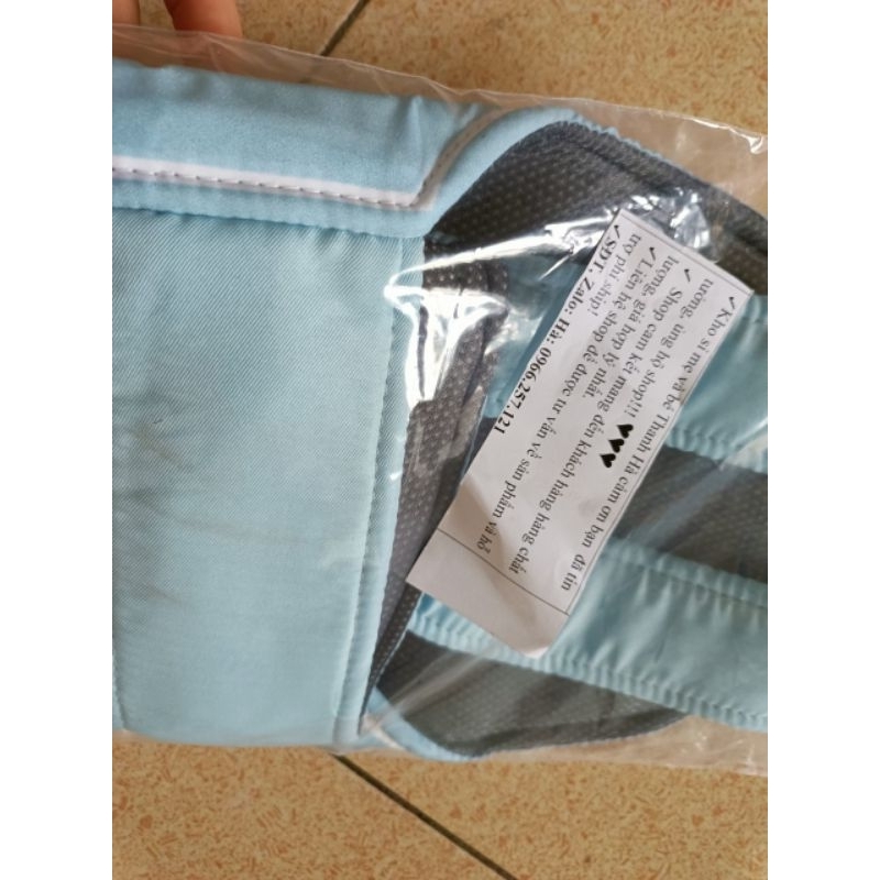 Đai xe máy Royal dạng balo, có chốt chắc chắn, an toàn cho bé yêu, hàng đẹp