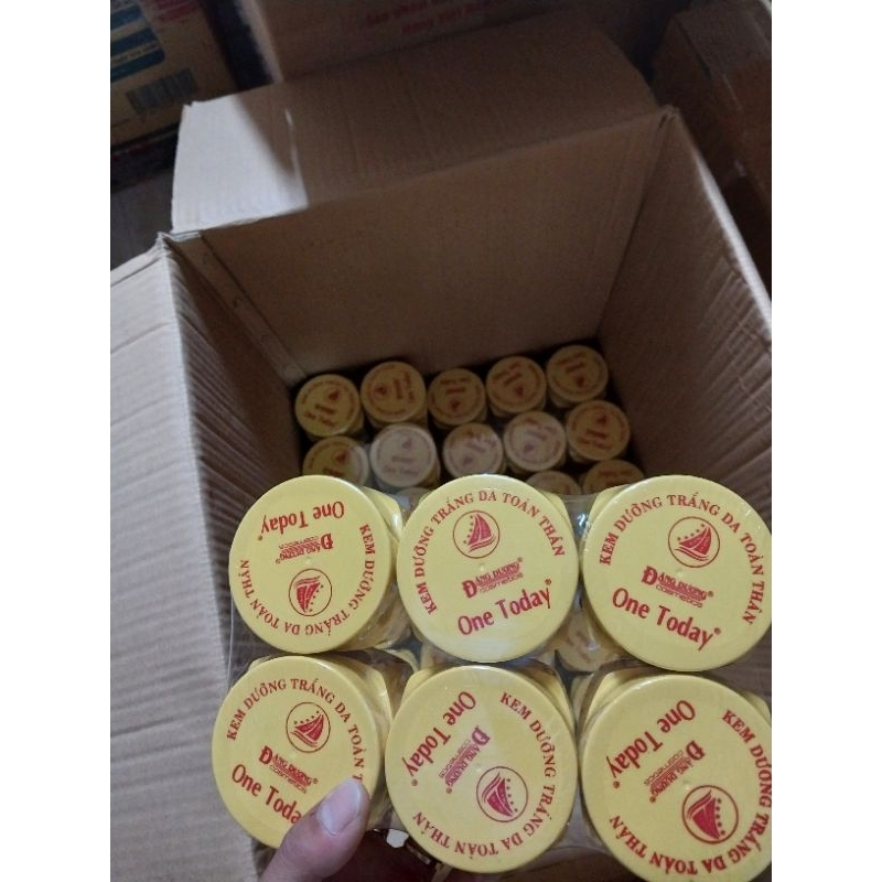 kem dưỡng body one today ( sỉ 4x)