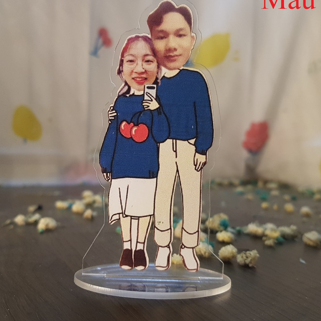 Mô hình STANDEE Mica đứng để bàn cặp đôi Chibi đáng yêu, Miễn phí thiết kế theo yêu cầu cho người yêu, bạn gái, bạn trai