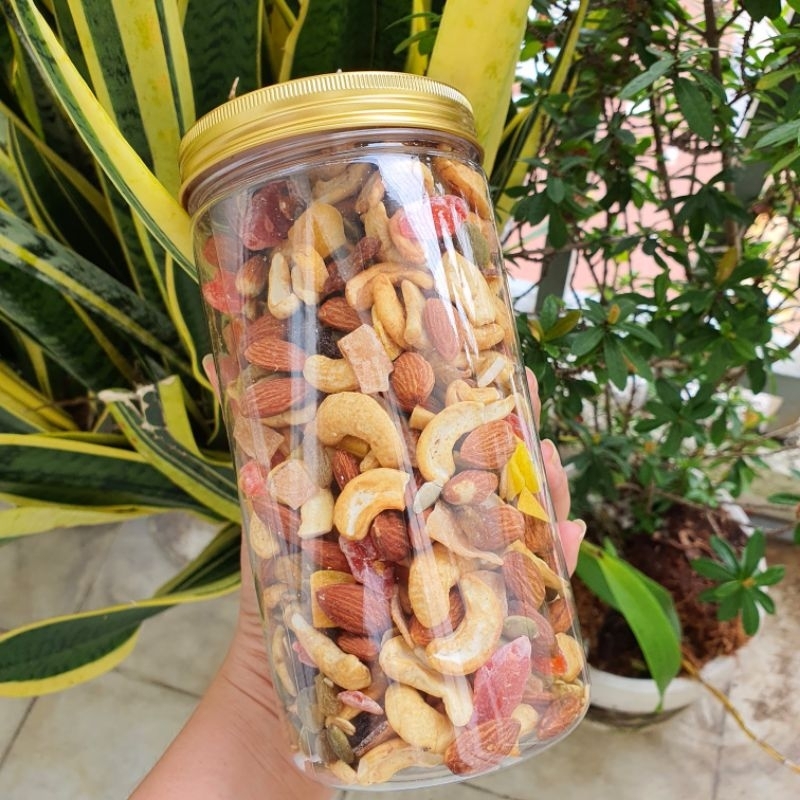 Granola hạt mix không đường phù hợp ăn kiêng và ăn chay