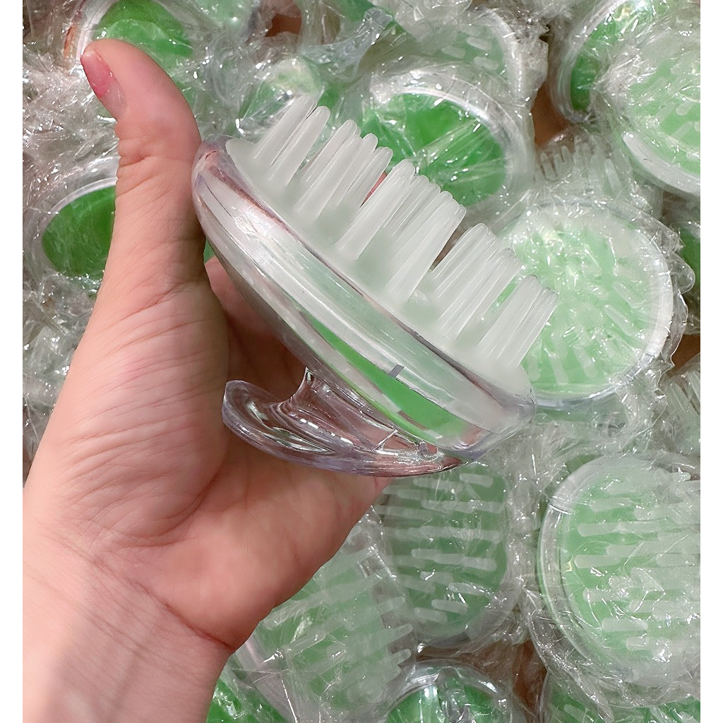 Dầu gội dược liệu BIO CARE PHARMA Santal 300 Shampoo 200ml - Giảm gàu, nấm ngứa da đầu