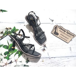Sandals đen viền đá , gót nhọn 7 phân