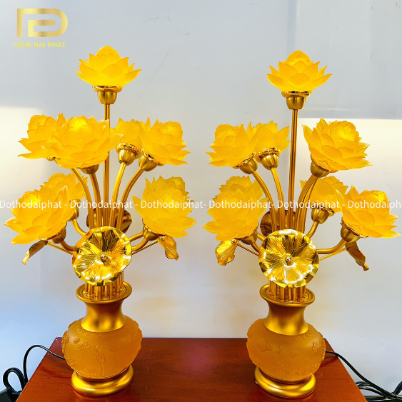Cặp đèn thờ hoa sen lưu ly cao cấp ĐẠI PHÁT DP03, Đèn thờ cao cấp led đổi màu, thân chắc kiểu dáng mới