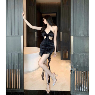 ĐẦM VIỀN BÈO HAI DÂY CUT-OUT NỮ TÍNH QUYẾN RŨ