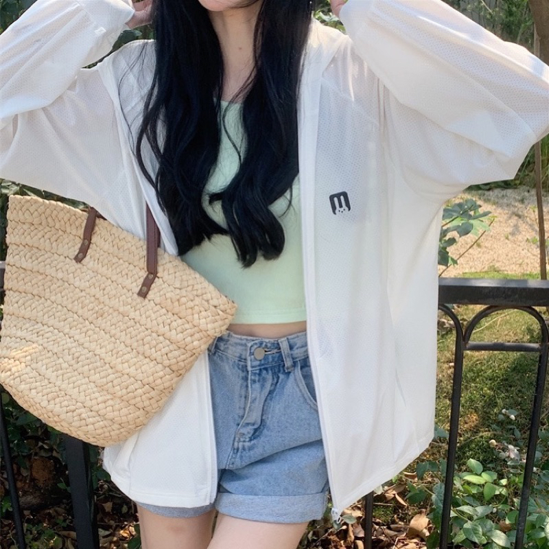 Áo chống nắng dáng rộng hình thỏ, form dáng unisex dễ mặc, vải thoáng mát, an toàn cho làn da