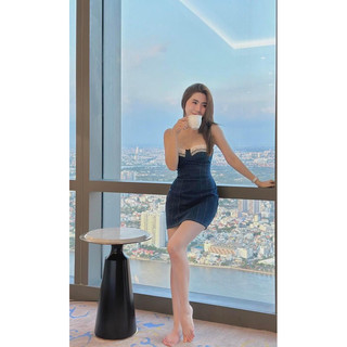 Đầm jean cúp ngực phối ren