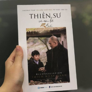 Sách - Thiền Sư Và Em Bé 5 Tuổi (Thích Nhất Hạnh)