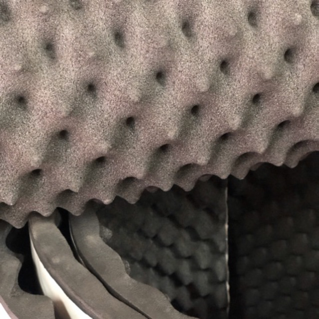 Mút trứng tiêu âm , cách nhiệt chống cháy có keo dán dày25mm xe hơi phòng thu âm