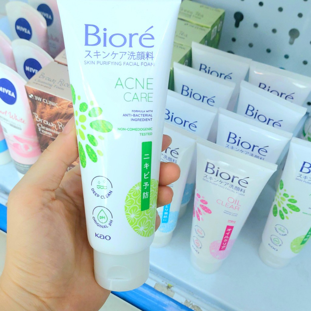 Sữa Rửa Mặt BIORE 100g - Ngừa Mụn , Sáng Da, Cho Làn Da Mịn Màng