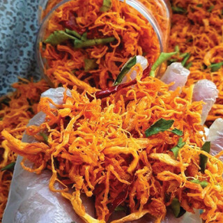 Khô gà lá chanh túi zip nữa kí 500gr