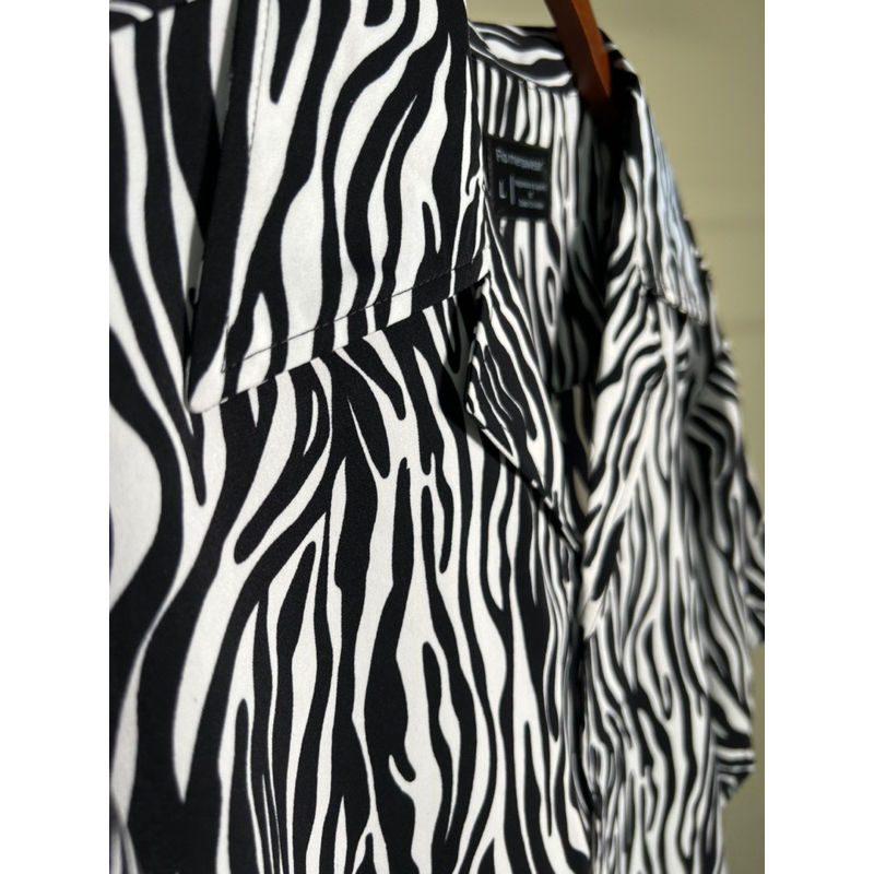 Áo sơ mi vằn FLO MENSWEAR chất liệu lụa mango cao cấp không nhăn