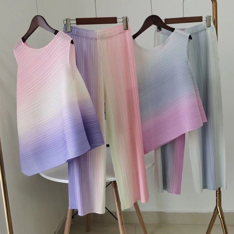 SET Áo Quần LÒ XO CAO CẤP, Áó cọc tay hoặc có tay cùng quần dài tôn dáng với lưng chun mềm mại, sang trọng